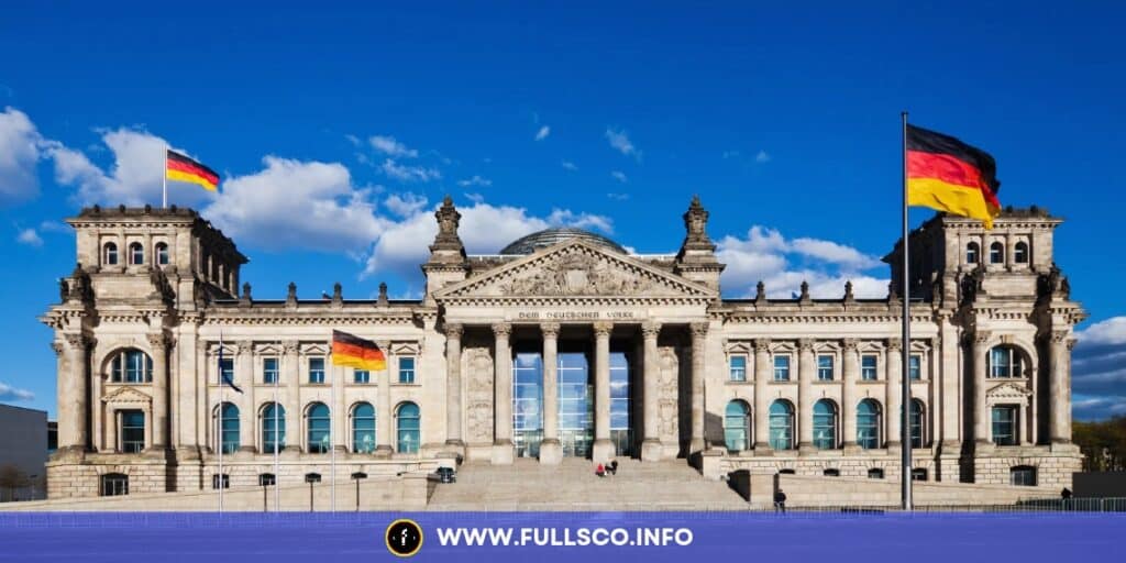 DAAD Helmut Schmidt Scholarship